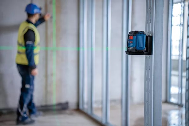 Nivel a Laser verde GLL 12-22 G LI Bosch com Bateria 3.7V